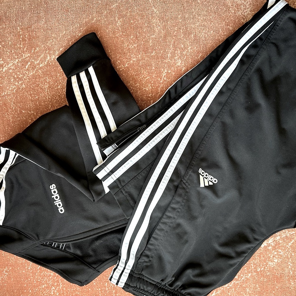 Women’s Adidas Tracksuit Set